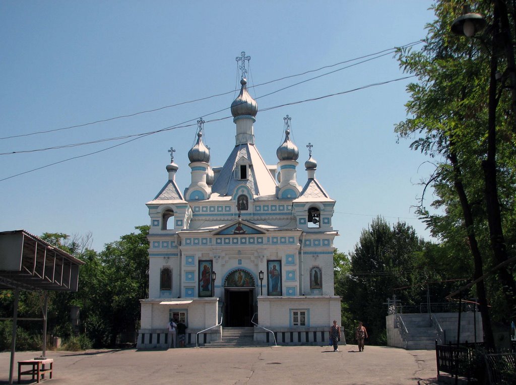 Православная церковь на русском кладбище - Russian Orthodox Church(2006), Пскент