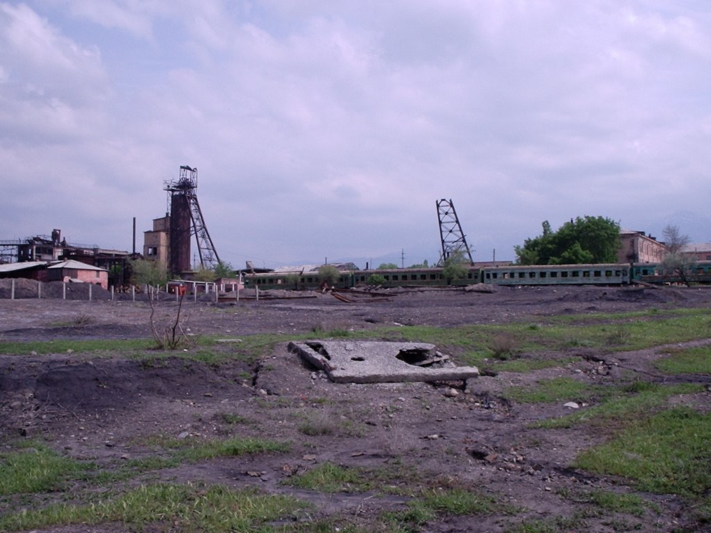 Kyzyl-Kiya, coal mine, 2004, Кувасай