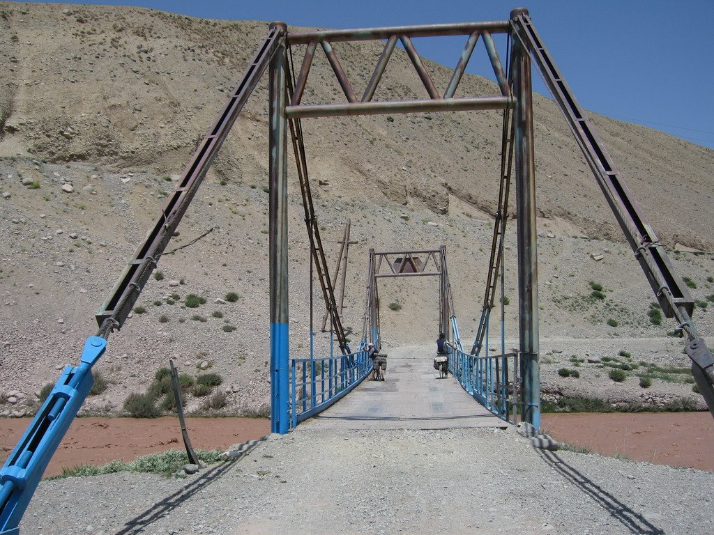 Bridge over Kyzyl-suu river, Кувасай