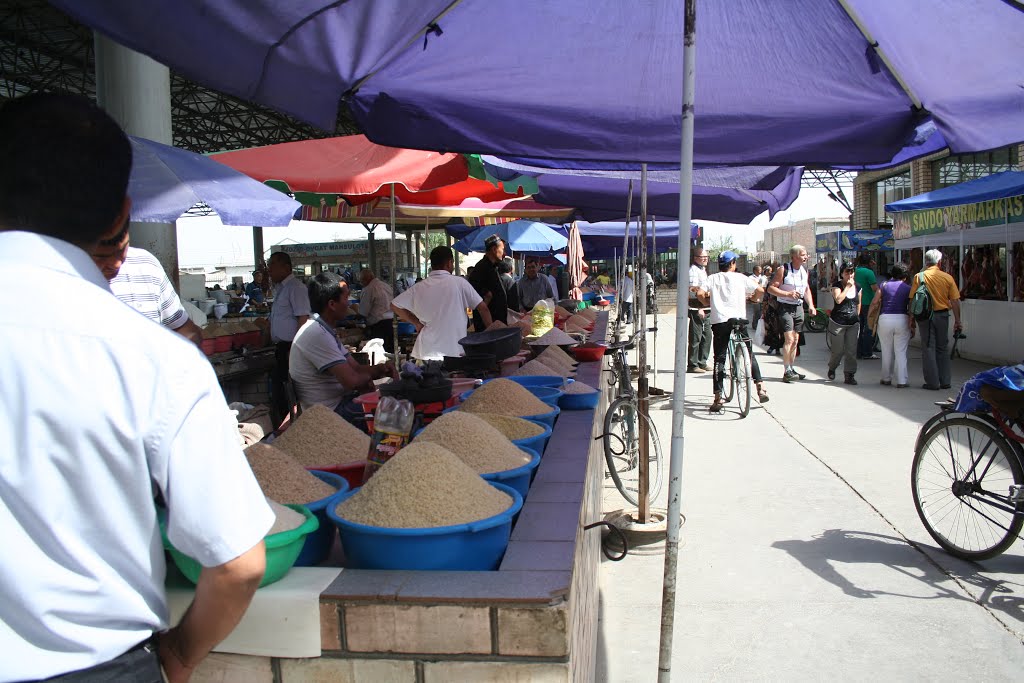 Uzbekistan,Margilan, bazar (angolo del riso), Маргилан