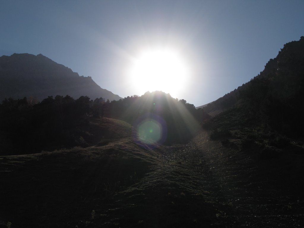 Gandakush ravine, ascent to Gandakush  pass, Учкуприк