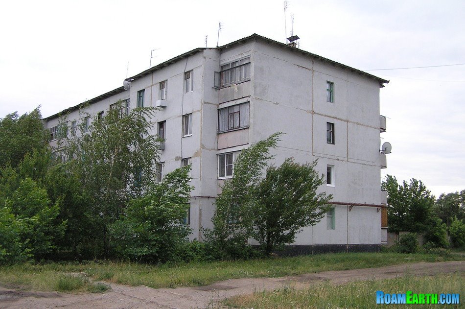 дом № 109 (мкр.Черемушки), Амвросиевка