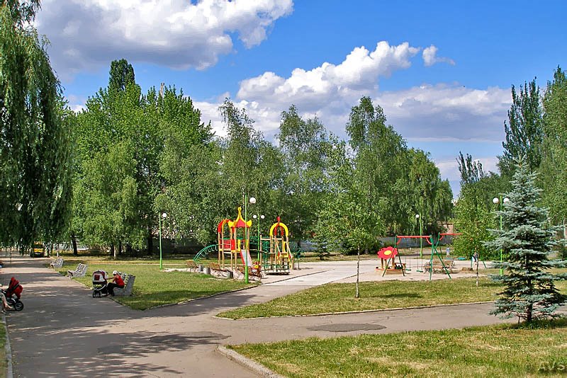 детская площадка в парке, Артемовск