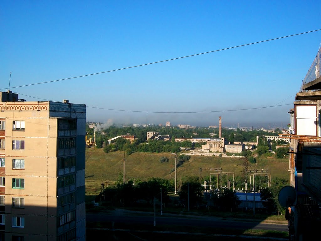 Some factory in Lazurnyy district, Kramatorsk, Беленькое