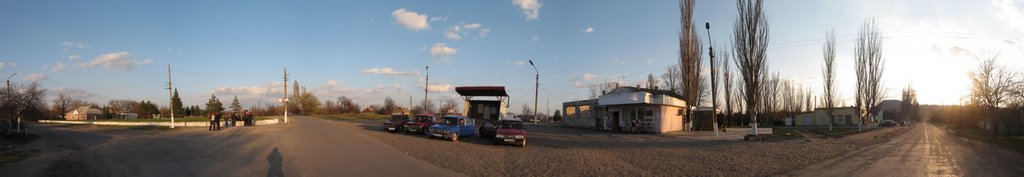 Центральная остановка (в-ю-з), Зуевка