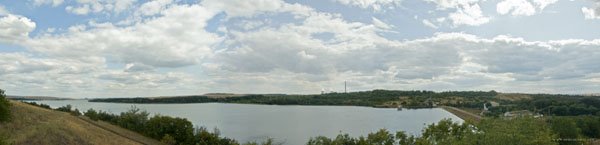 Panorama of the Zuevsky water basin. Панорама зуевского водохранилища.2009, Зуевка