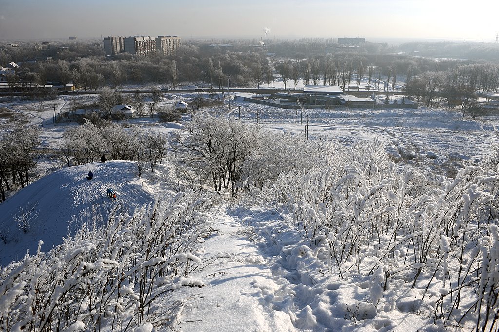 Петровка, Першотравневое