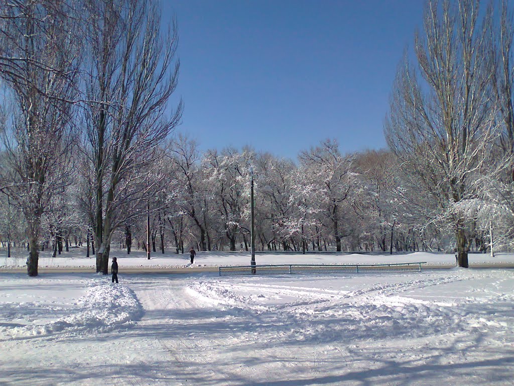 Утро возле ОШ№4, Снежное