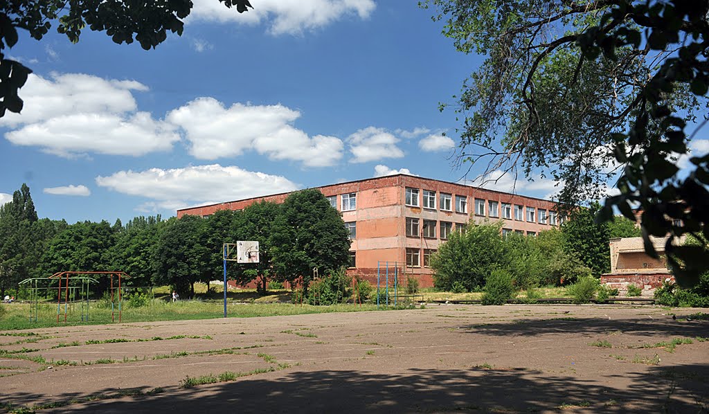 Школа 72, Тельманово