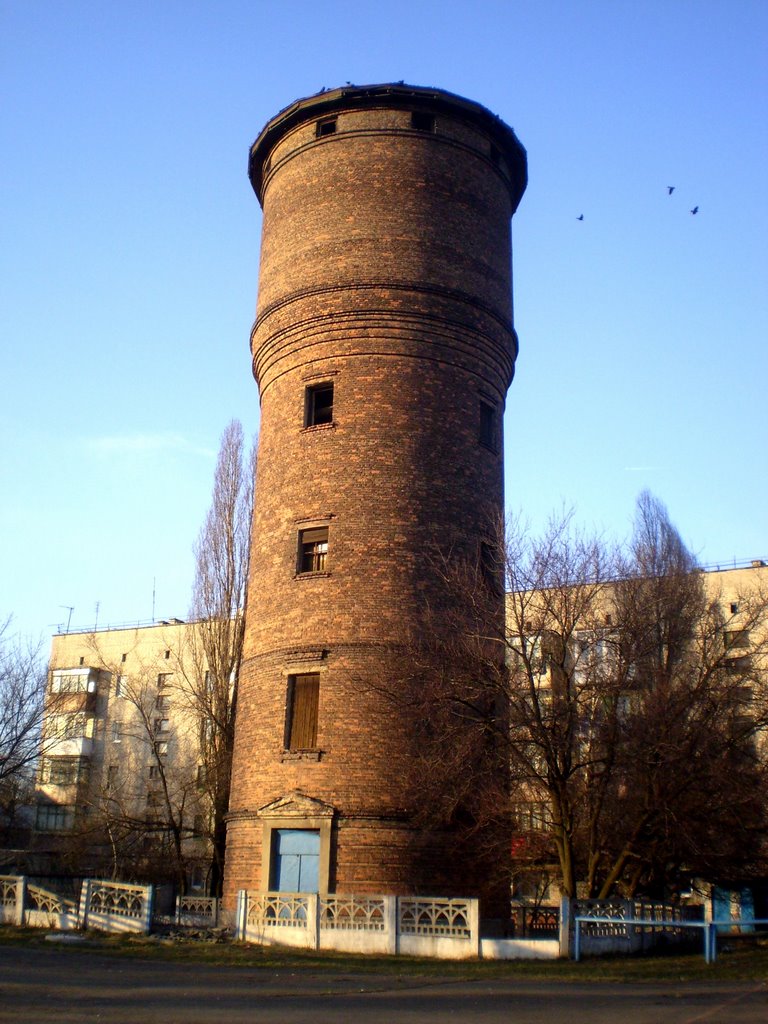 Водонапорная башня, Ясиноватая