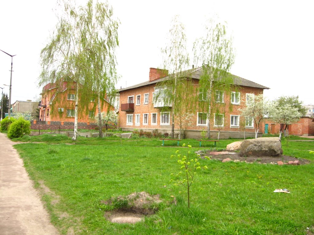 A house in Volodarsk-Volynsky, Володарск-Волынский
