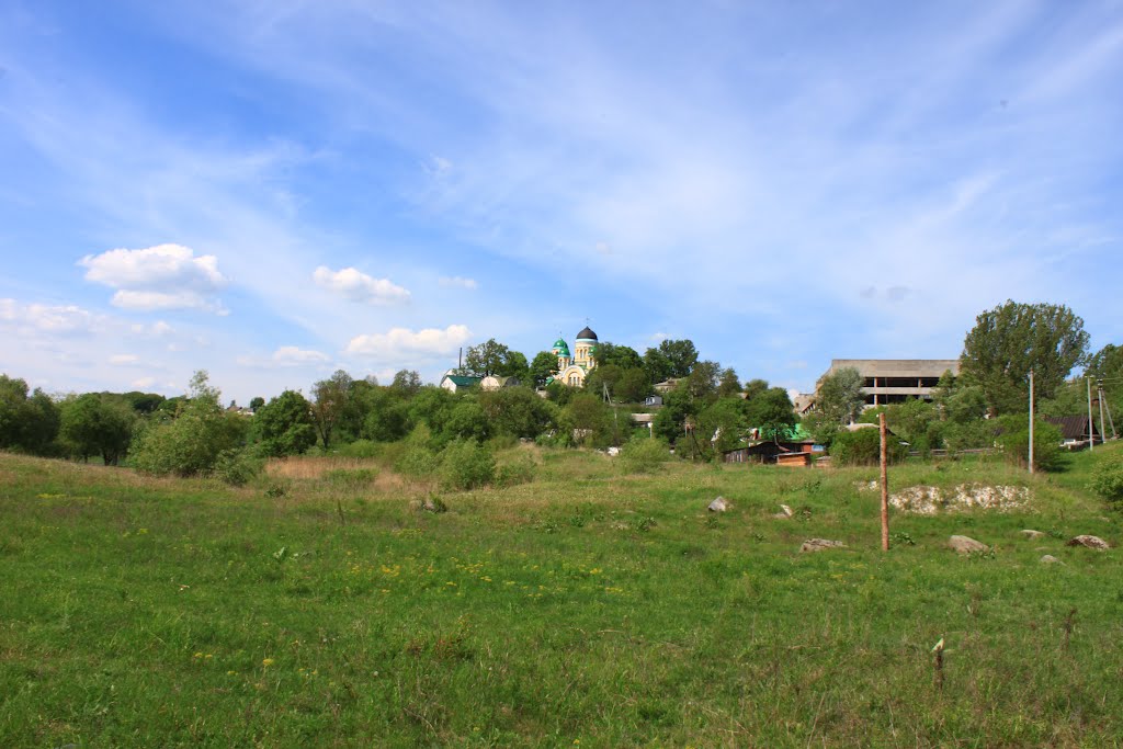Horodnytsya. The view with the monastery and the ruins of the porcelain factory., Городница