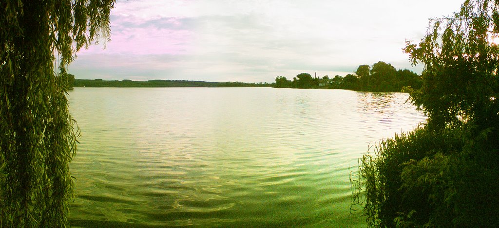 Панорама Роставиця с 4-х фото, Ружин
