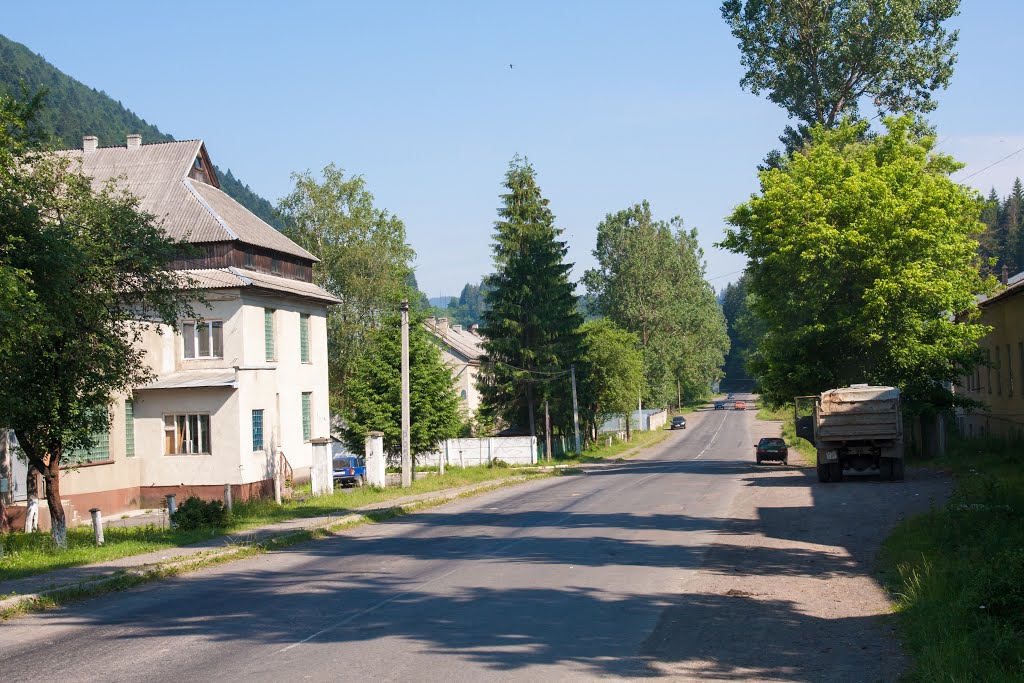 Улица, Межгорье