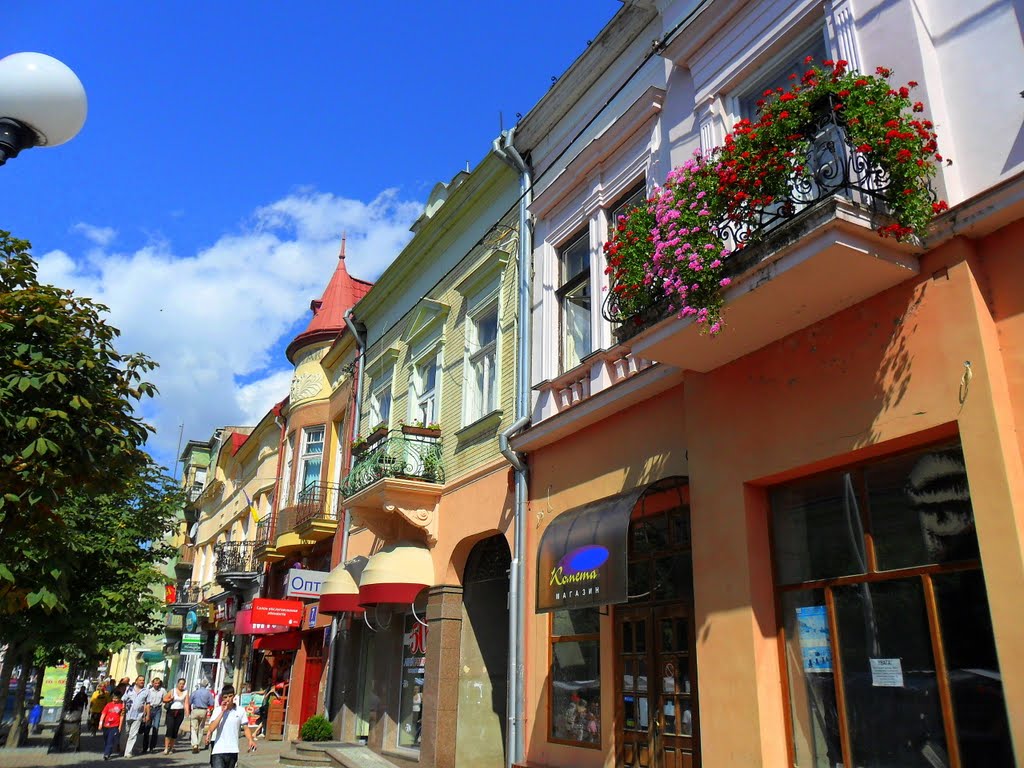 Mira Street - Mira utca, Мукачево