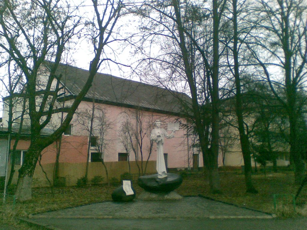 Свалява, колишня синагога. Former synagogue in Svalyava, Свалява