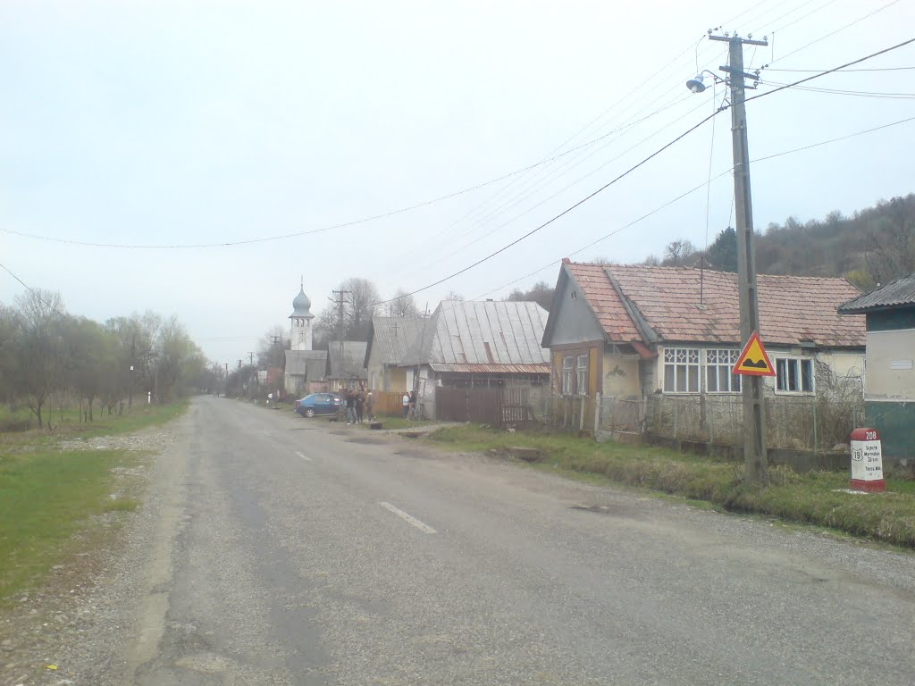 Strada Principala, Тячев