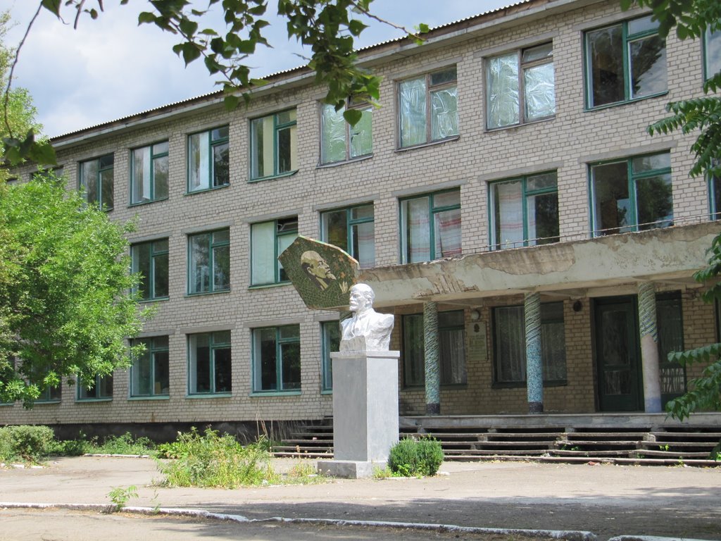 средняя школа №3, Михайловка