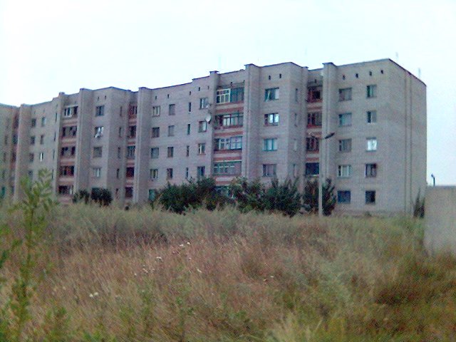 Одна из 5-этажек Приморска, Приморск