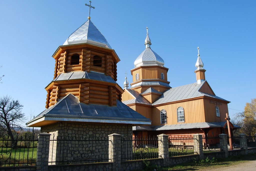 Дзвіниця церкви св. Параскеви, Болшовцы