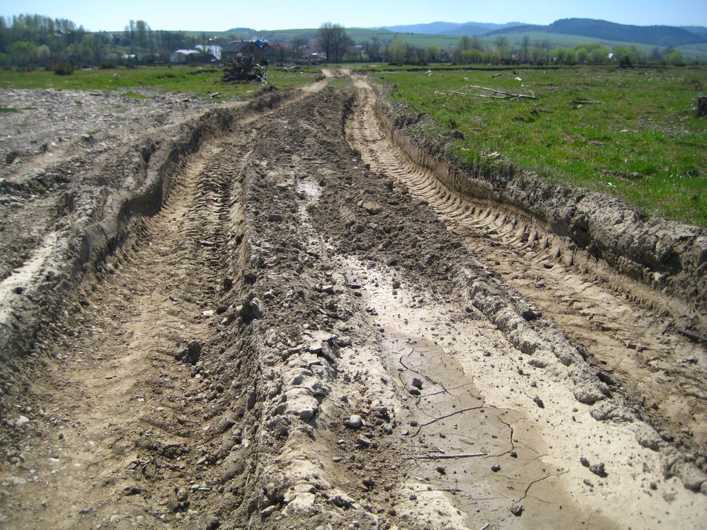 дорога від річки Манявка до села Марково .., Бытков