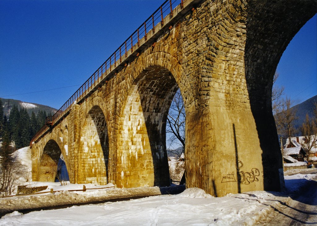 Карпаты. Каменный ж/д мост в пгт.Ворохта Carpathians. Stone Bridge in Vorokhta, Ворохта