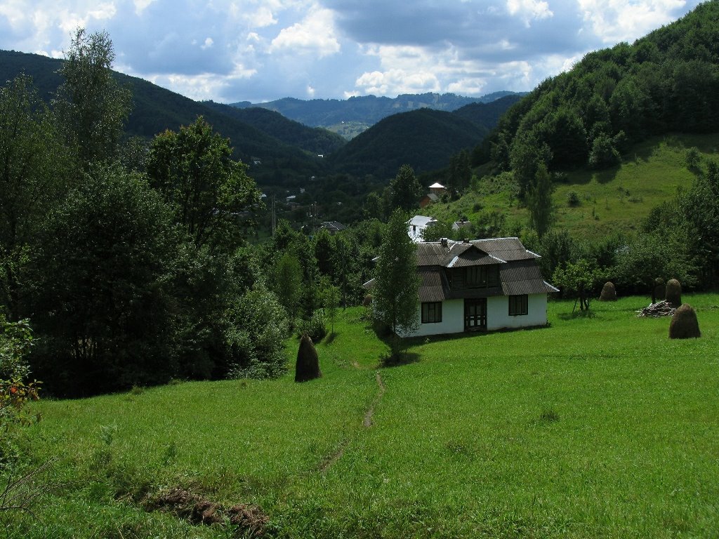 Horod -view at Sokolski Ridge, Косов