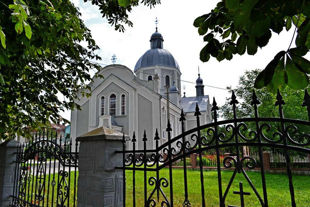 Holy Trinity Church (18 century), Снятын