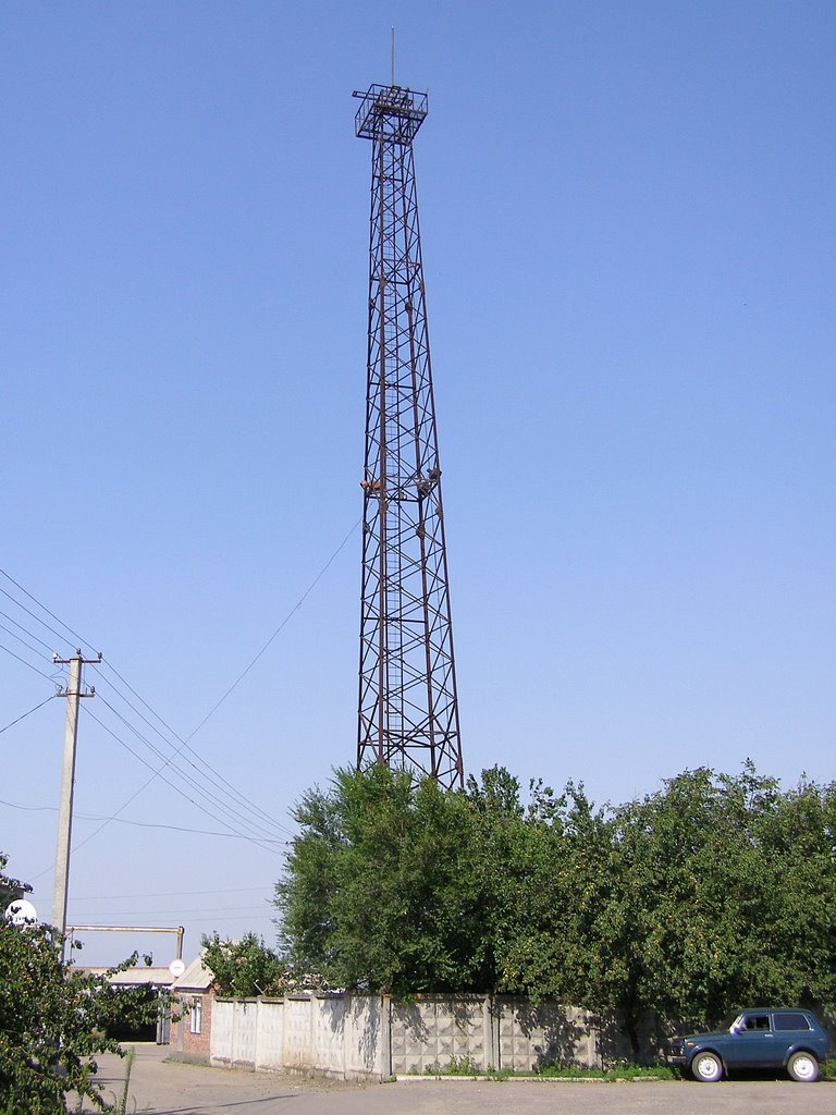 Radio tower (Радиовышка), Устиновка
