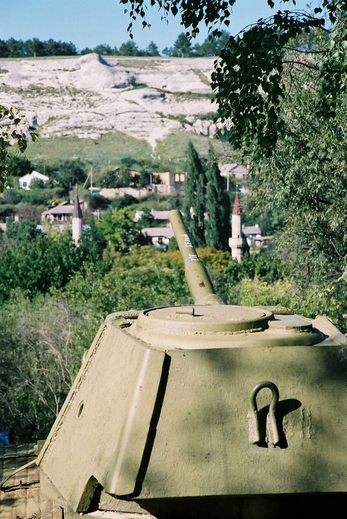 The tank overlooking the palace, Бахчисарай