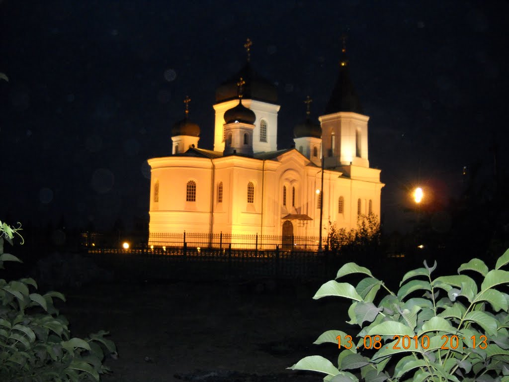 Церковь в Урзуфе ночью, Гурзуф