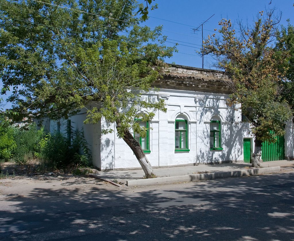 Small House on Pirogov street / Kerch, Russia, Керчь