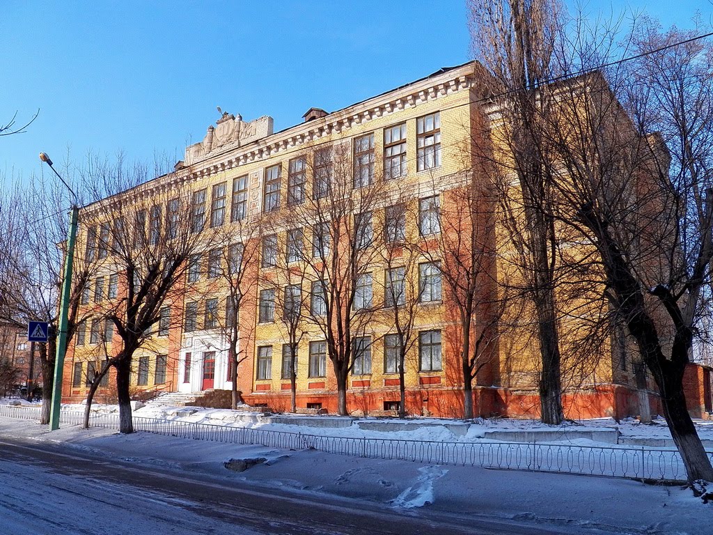 Школа №3, Кировское
