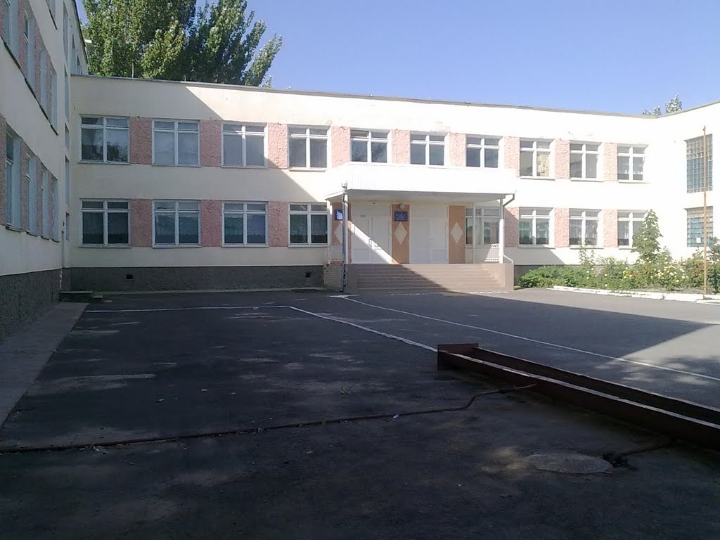 School no. 3, Красноперекопск