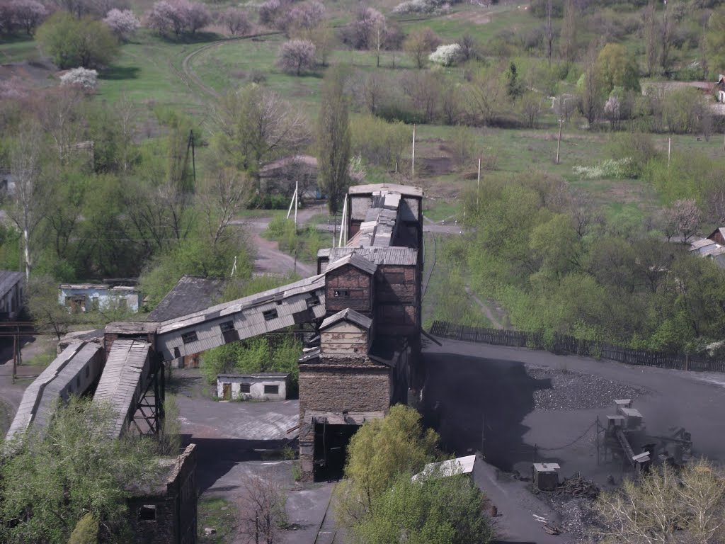шахта Миусская с террикона, Первомайское