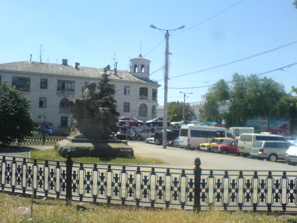 Памятник Ленину. Привокзальная площадь., Симферополь