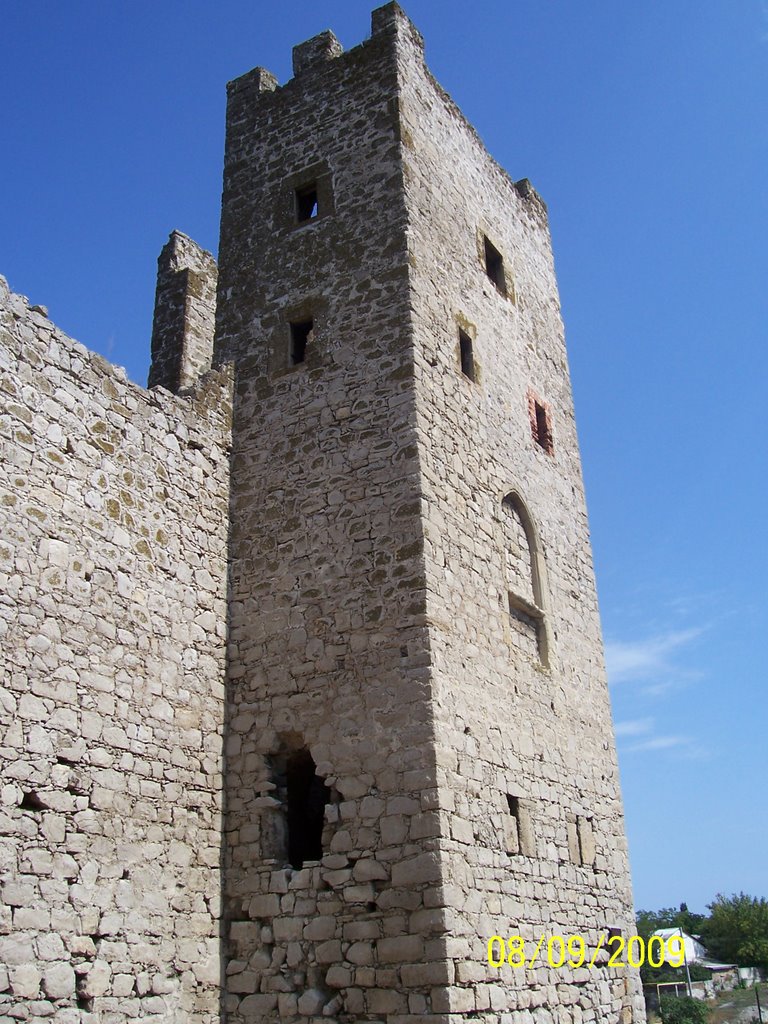 Феодосия. Генуэзская крепость. Башня Климента., Феодосия