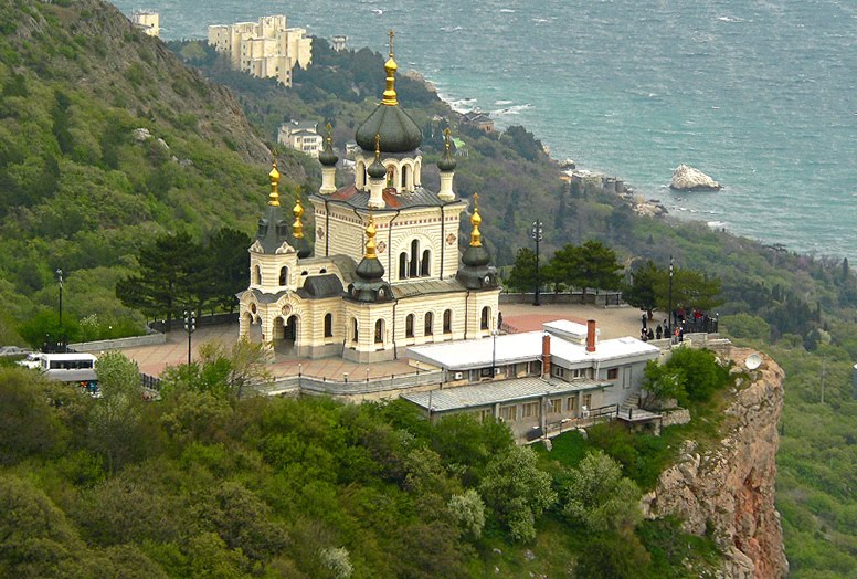 Воскресенская церковь (Форос), Форос