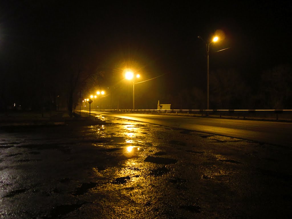 На Алчевск. Трасса после дождя, Белое