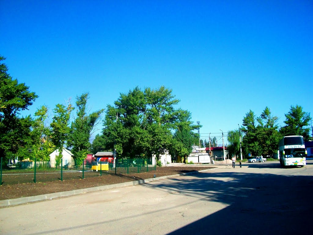 Alchevsk bus station, Коммунарск