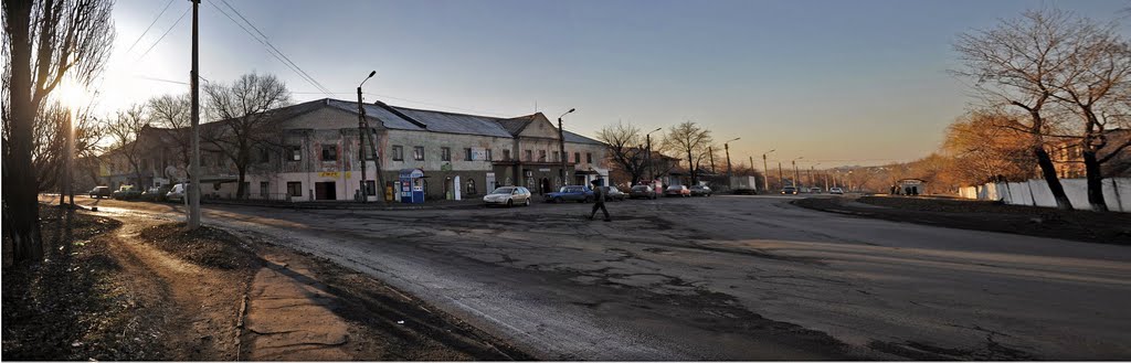 Панорама на развилке ул.Хрустальное шоссе и ул.МОПРа, Красный Луч