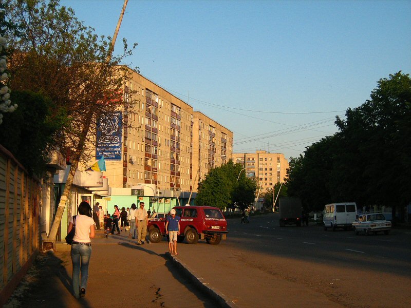 Вид на 102й дом, Лисичанск