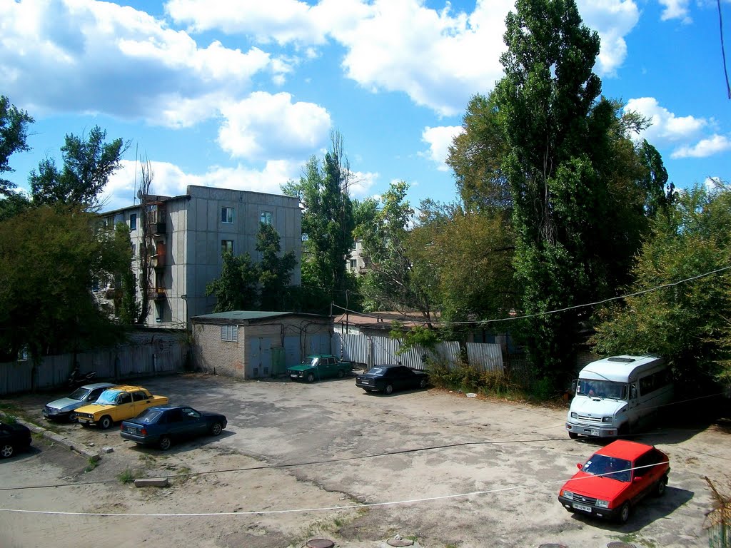 Parking lot in Severodonetsk, Северодонецк
