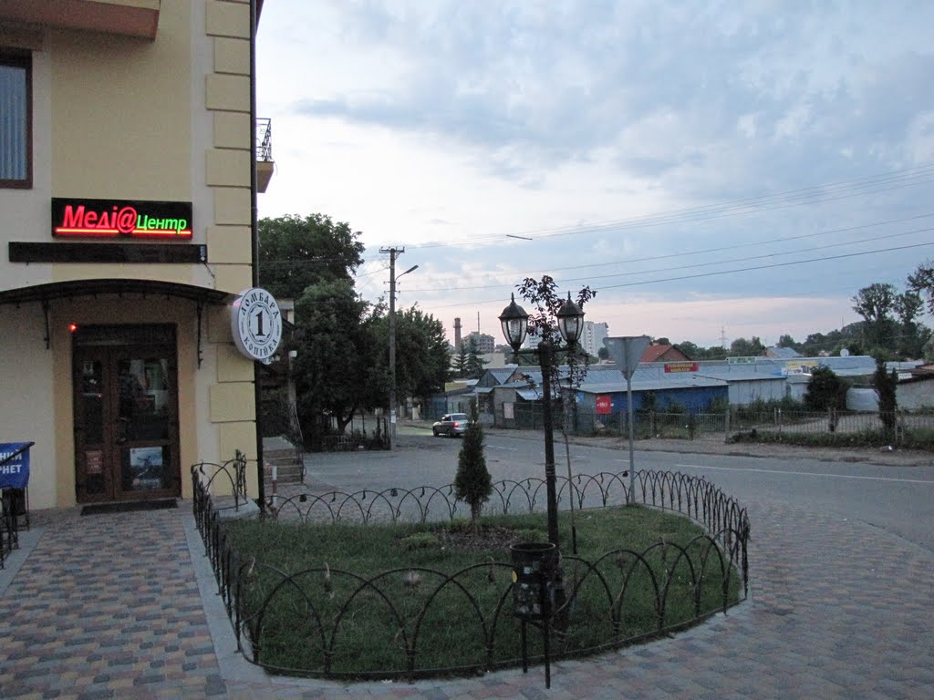 Виники, базар (Vynyky, bazar/market), Винники