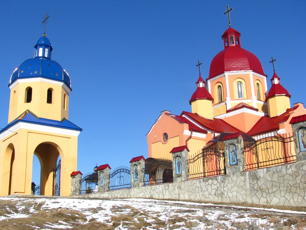 Церква на горі, Мостиска