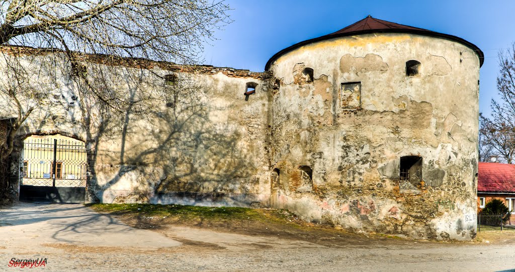 Башня оборонной ограды доминиканского монастыря, XVII в., Нестеров