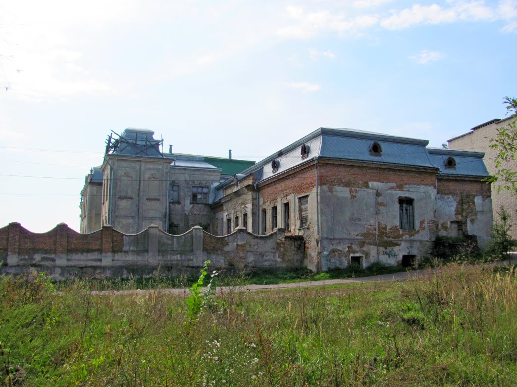 Левый боковой фасад дворца Потоцкого 1736г, Червоноград