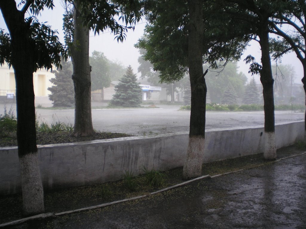 Дощ, Еланец