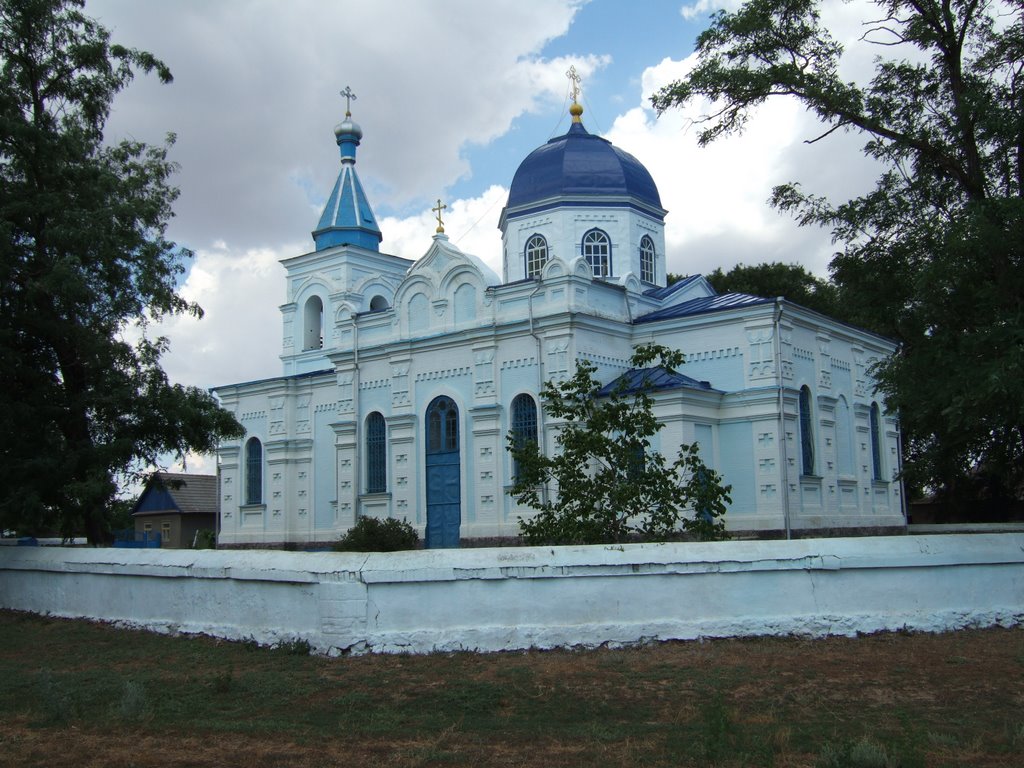 Церковь, Николаевка