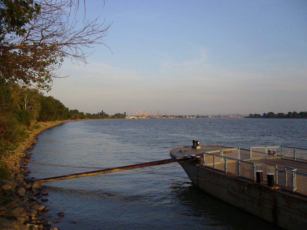 Danube in Reni, Рени